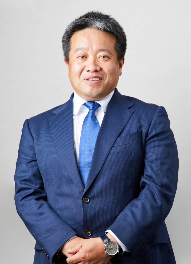代表取締役  持永 哲也
